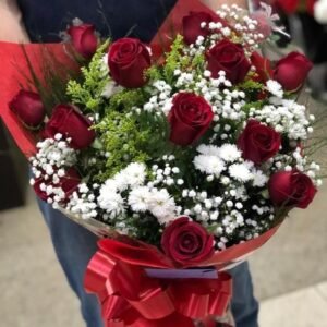 Buquê Rosas Tradicionais - 12 Rosas